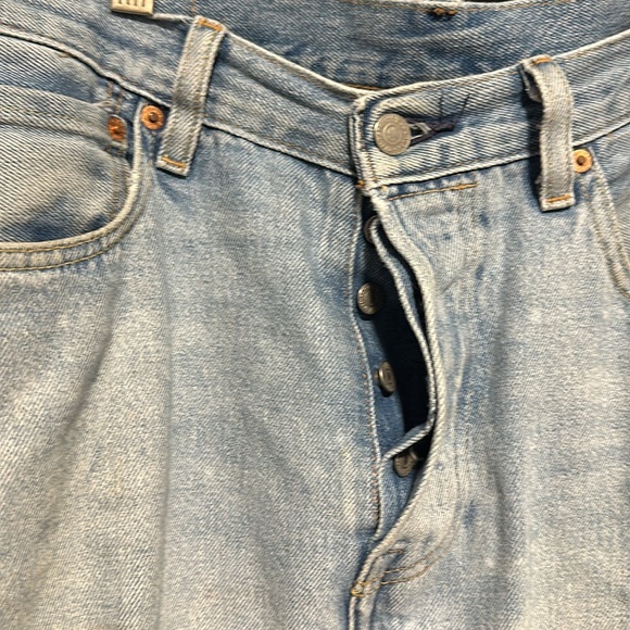 Levis mens 33X32 501 button fly jeans - Picture 2 of 6